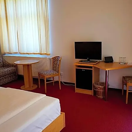 Hainberg Garni Hotel Ebersbach-Neugersdorf