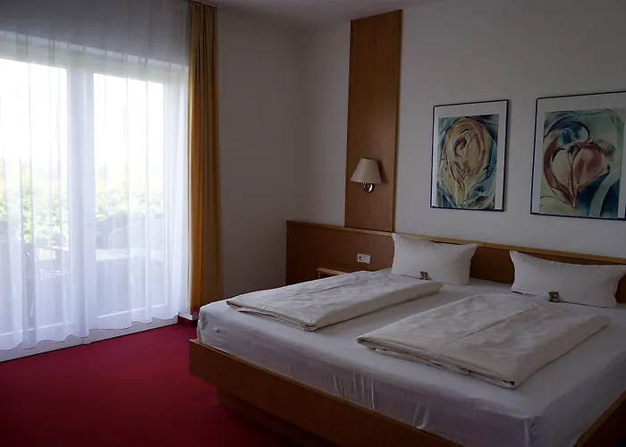 Отель Hainberg Garni 3*